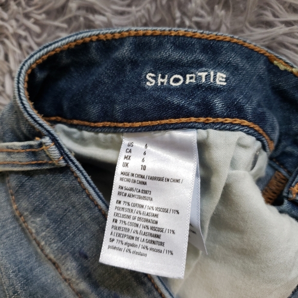 American Eagle Distressed Jean Shorts - Picture 5 of 5